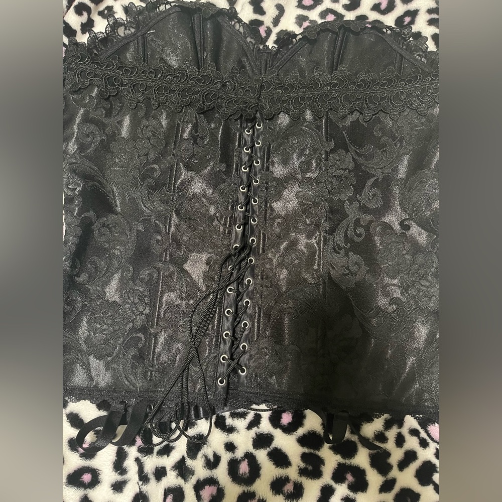 Black Corset with flower design . Size 40!
